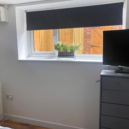 Exclusive Modern Decorated 1 Bedroom Detached Studio Newport  Esterno foto