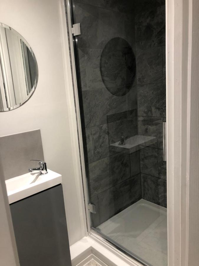 Exclusive Modern Decorated 1 Bedroom Detached Studio Newport  Esterno foto