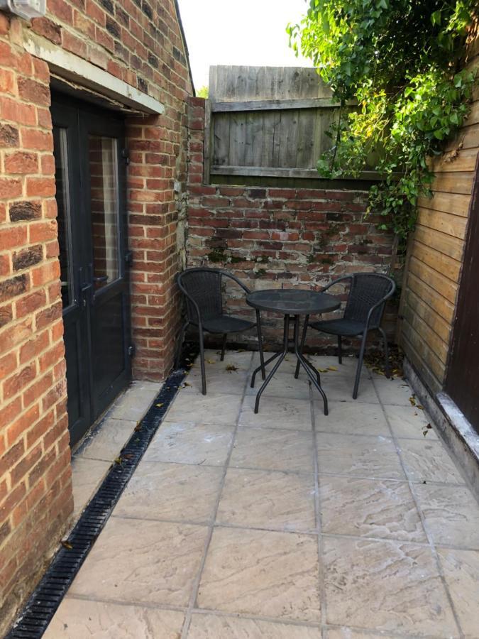 Exclusive Modern Decorated 1 Bedroom Detached Studio Newport  Esterno foto